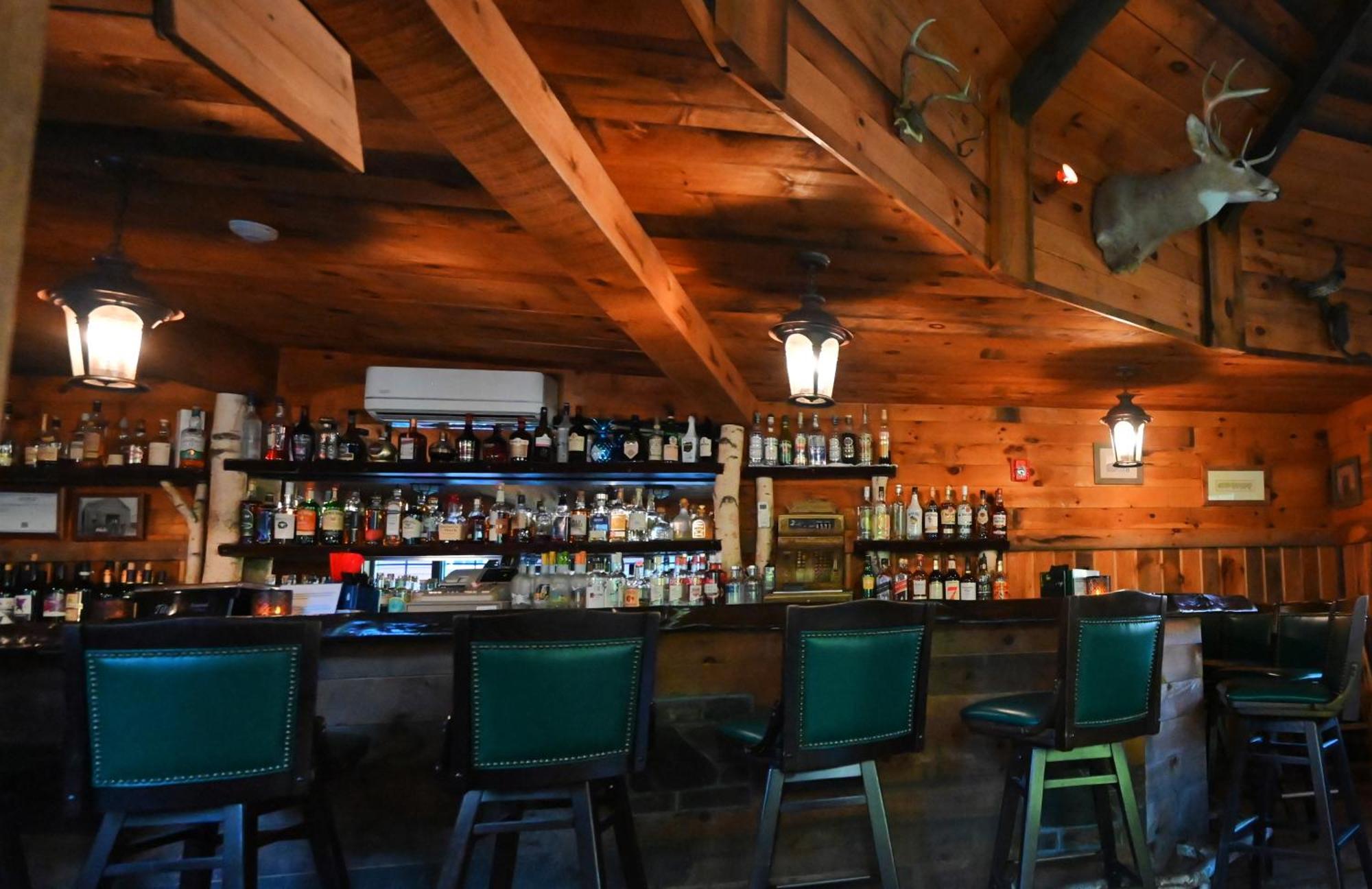 La Perla Restaurant & Country Inn Averill Park Екстериор снимка