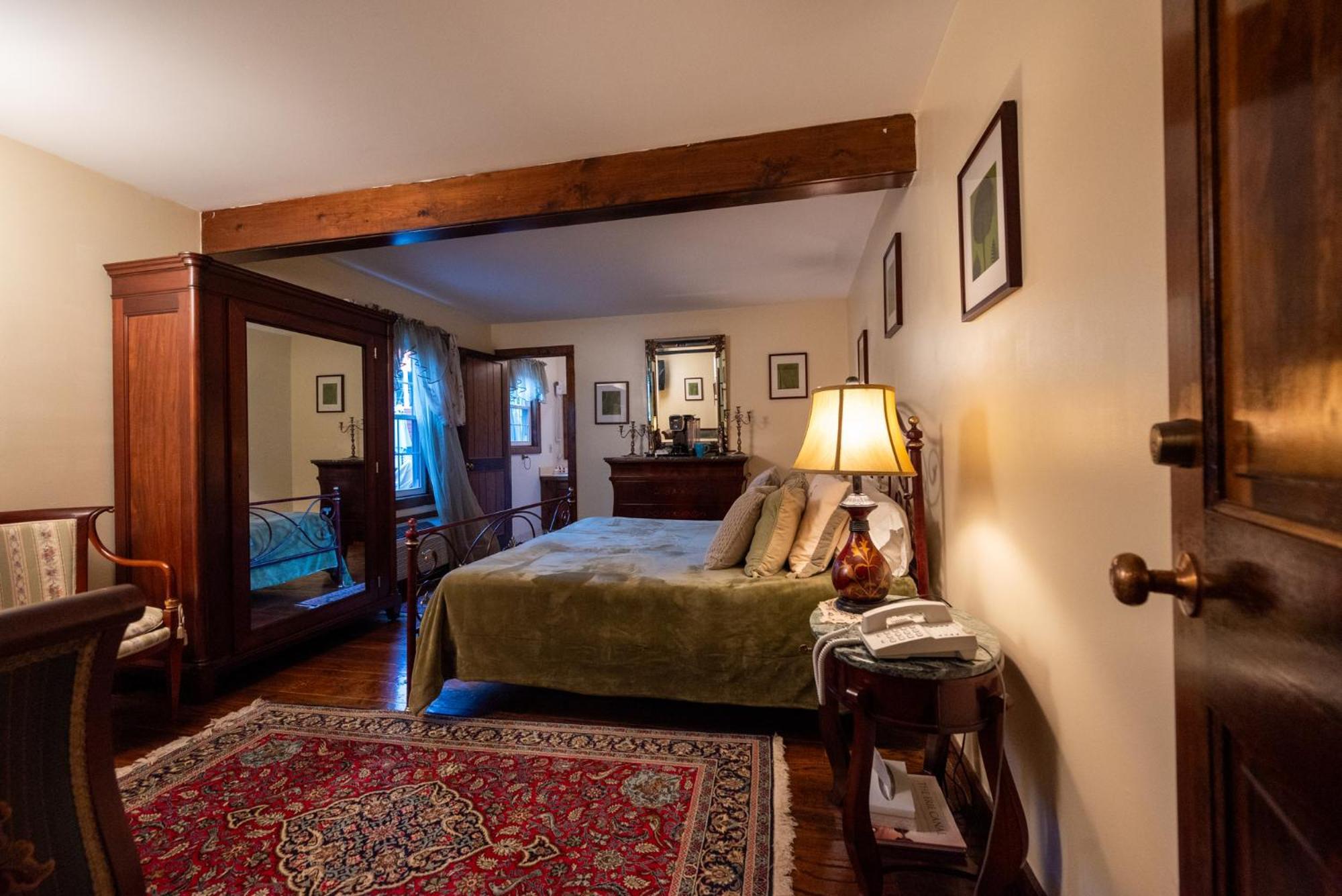La Perla Restaurant & Country Inn Averill Park Екстериор снимка